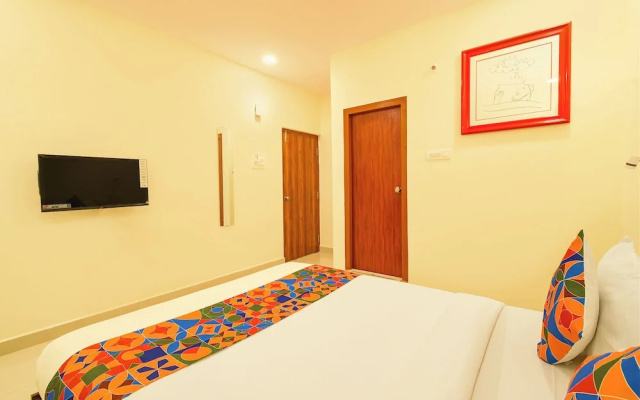Fabhotel Vk'S Gandimaisamma