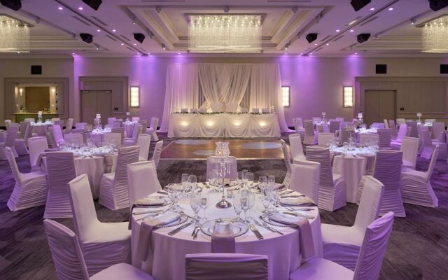 Courtyard by Marriott Oshawa