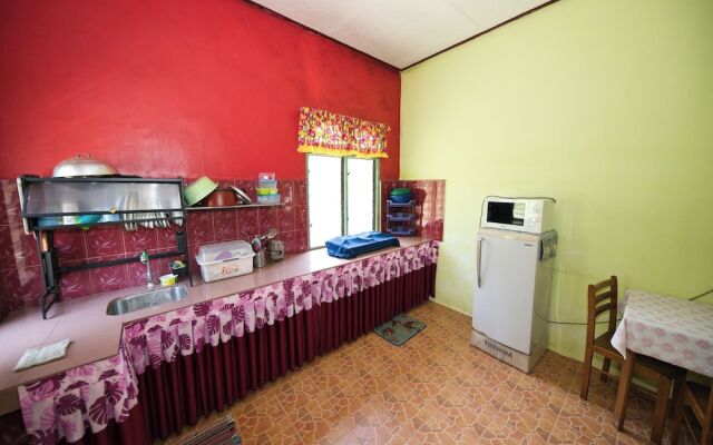 OYO 90990 Sri Tempurung Homestay