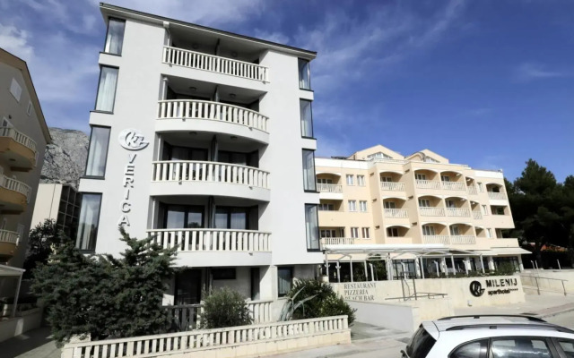 Villa Verica