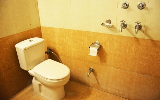 OYO Rooms HUDA Metro Flagship