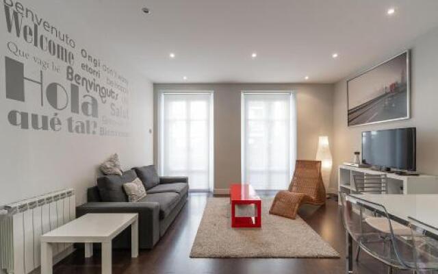 Easo Apartment by People Rentals