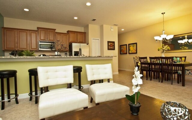 Orlando Paradise Palms Resort by Luxury Escapes