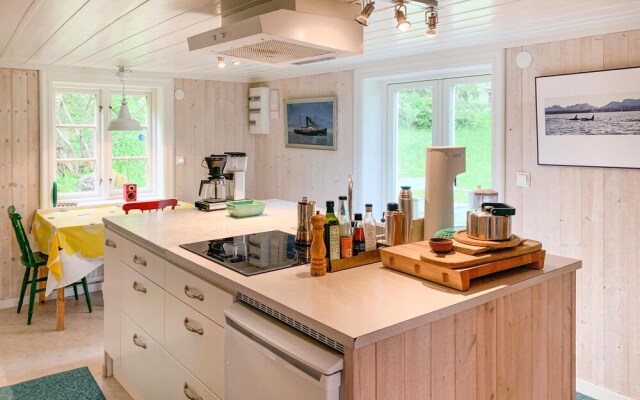 Nice Home in Grisslehamn With Sauna and 3 Bedrooms