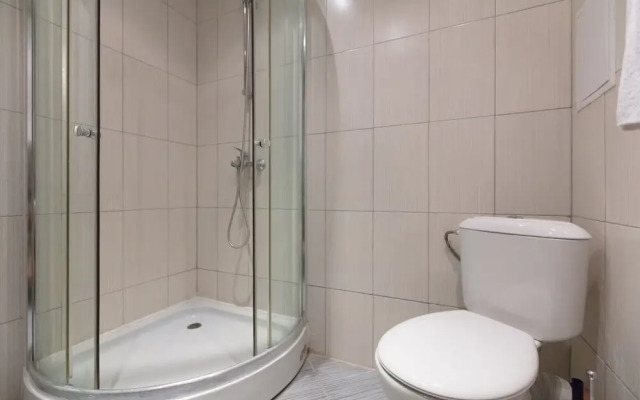 Nice Studio with Kitchenette in Avalon Complex