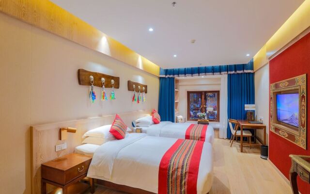 The 5th Meteorite Glory Hotel