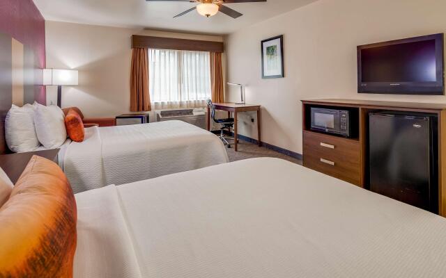 Best Western Pineywoods Inn