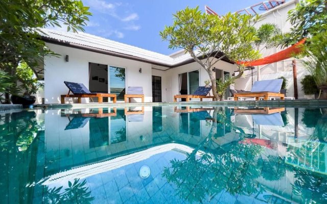 Pool Villa Bangrak, 2 mins to beach!!!!