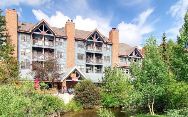 River Mountain Lodge #E1