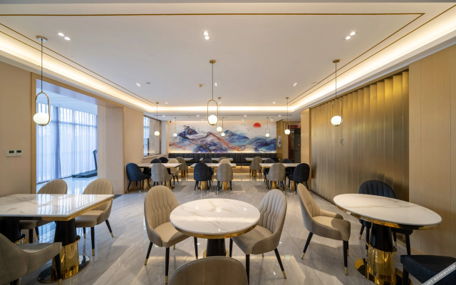 Geya Hotel (Beijing World Park Baotai West Road Branch)