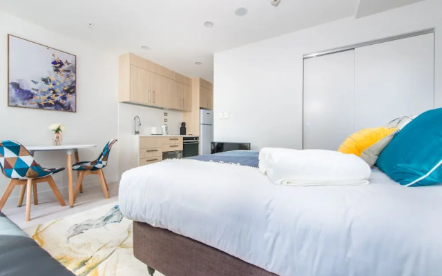 Ehome - Perfect Location - Dream Under Skytower