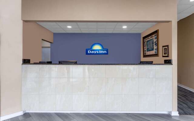 Days Inn by Wyndham Carlisle North