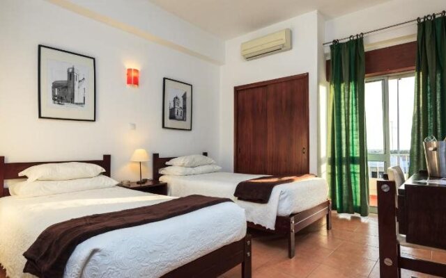 Oliveira Guesthouse