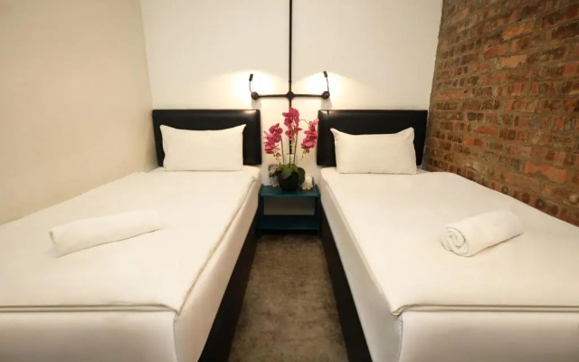Suite 18 Boutique Hotel – Guest Rooms – Kuala Terengganu
