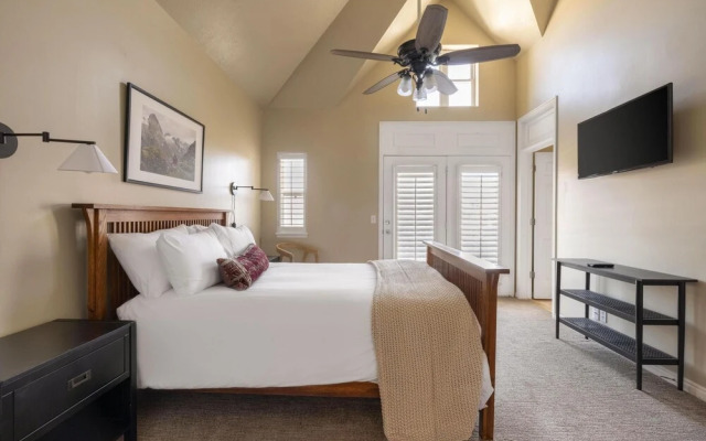 Woodside Ave in Park City