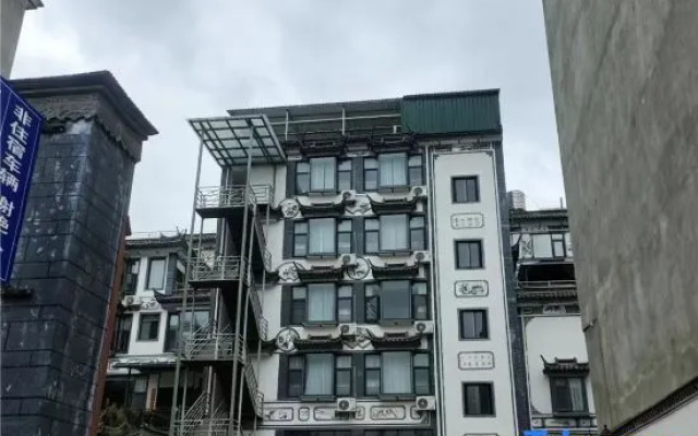 ZhenYuan Hotel – Exterior – Nanzhao