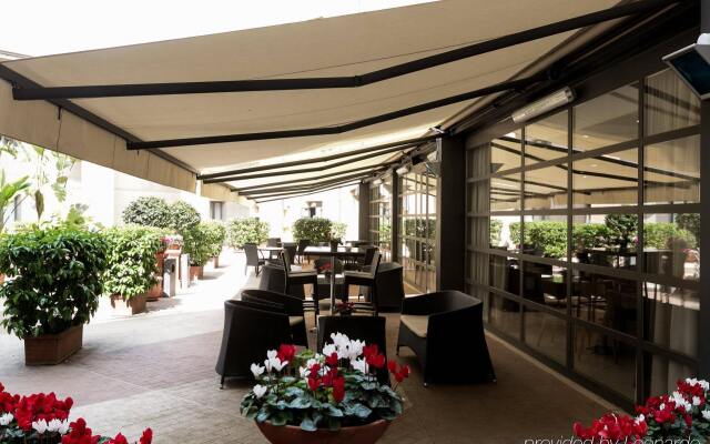 Отель B&B Hotel Roma Tuscolana San Giovanni