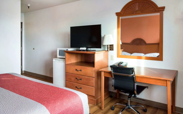 Motel 6 Wilsonville, OR - Portland