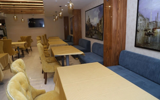The Royal Class Hotel