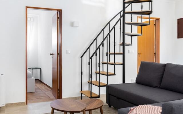 Carvoeira Surf & Family Villa