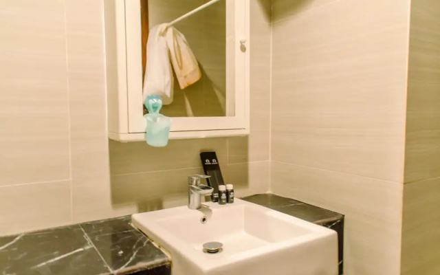 Comfort and Simply Studio at West Vista Apartment