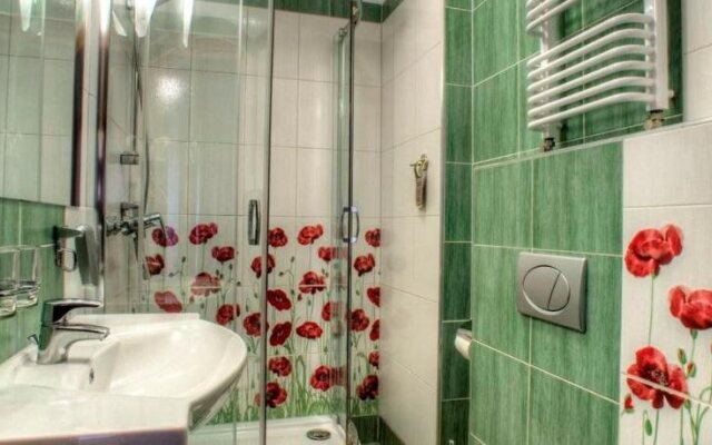 Hotel CARPATIA Bieszczadzki Gościniec