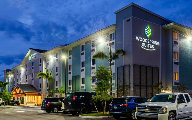 WoodSpring Suites Naples