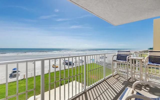 Oceania Beach Club 301
