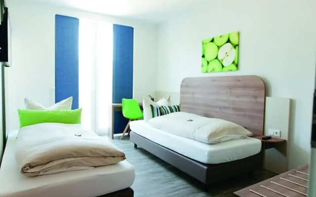 Hotel M24