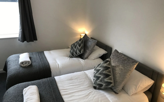 The Dalbury and Palmer