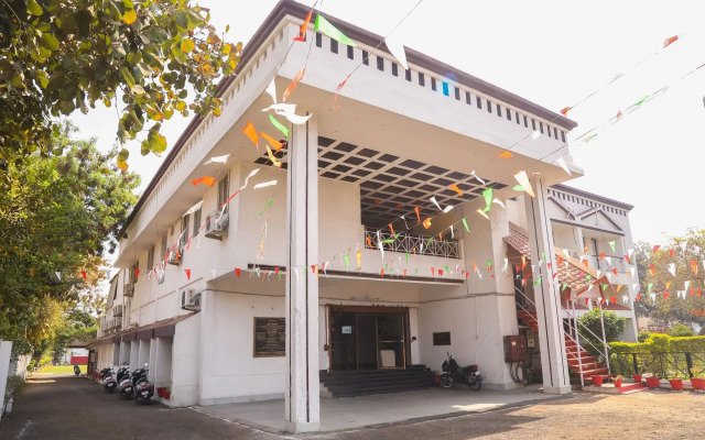 OYO 10658 Mia Guest House