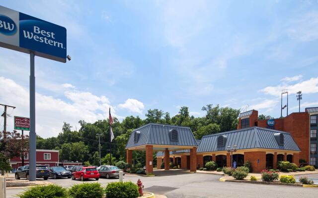 Best Western Staunton Inn