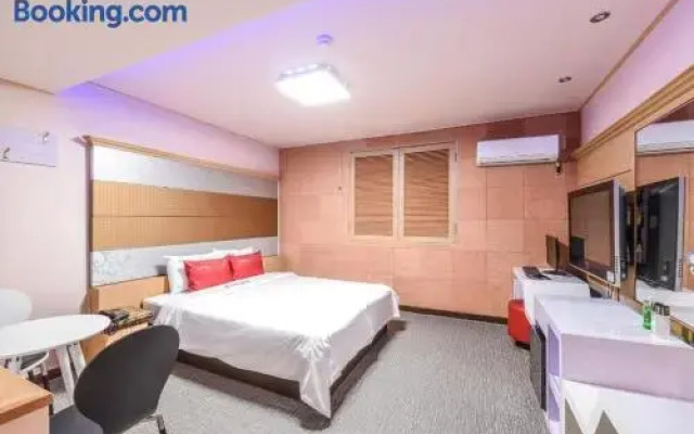 Jeonju Sanjeongdong Hotel Sharp