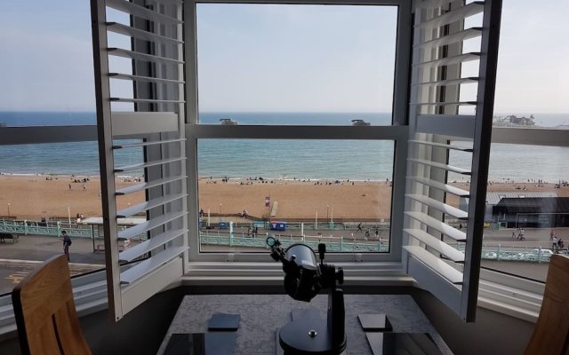 Direct Sea Views, Seafront Location & Free Parking