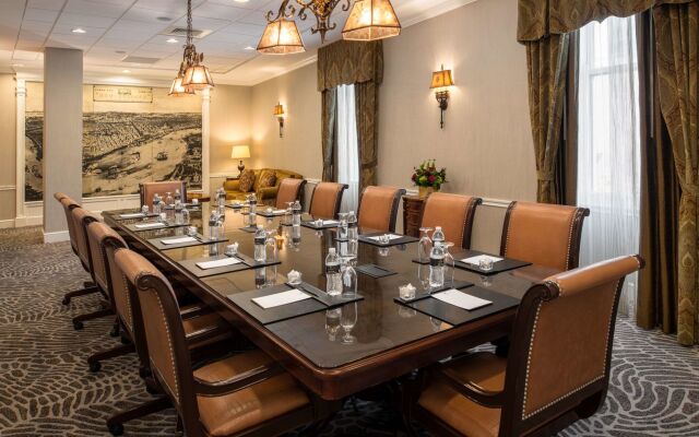 The Roosevelt New Orleans, A Waldorf Astoria Hotel