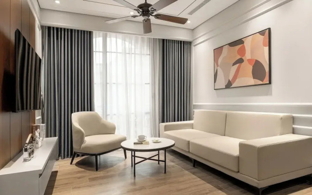 Otis Apartment