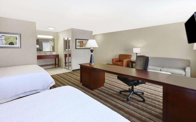 Hampton Inn Detroit/Southgate
