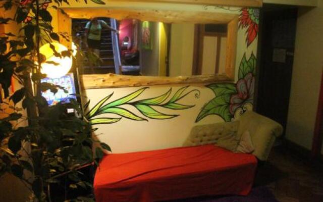 Princesa Insolente Hostel