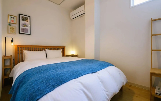 Ten Apartment Hotel