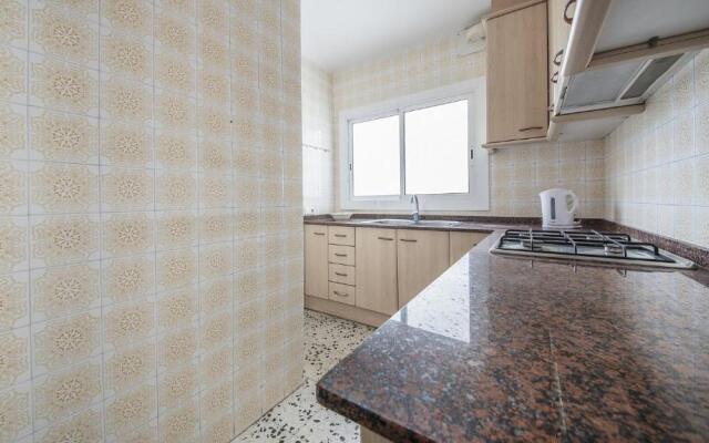 R28 Apartamento Montserrat 11-3