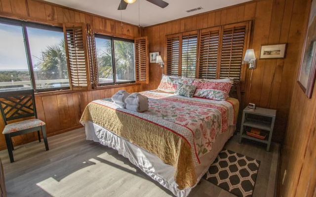 702 Tautog Road