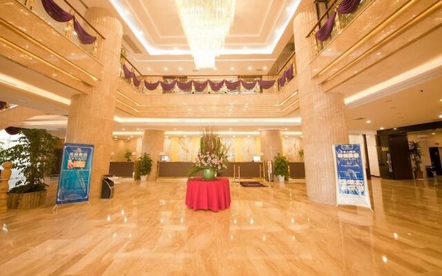 Warmjoy Majesty Hotels