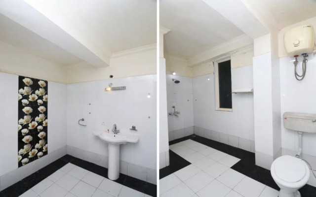 Hotel Abhilasha by OYO Rooms