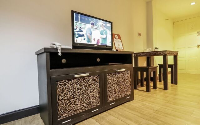 Nida Rooms on Nut 6 Mega Mall