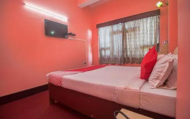 Monarch Hotel By OYO Rooms