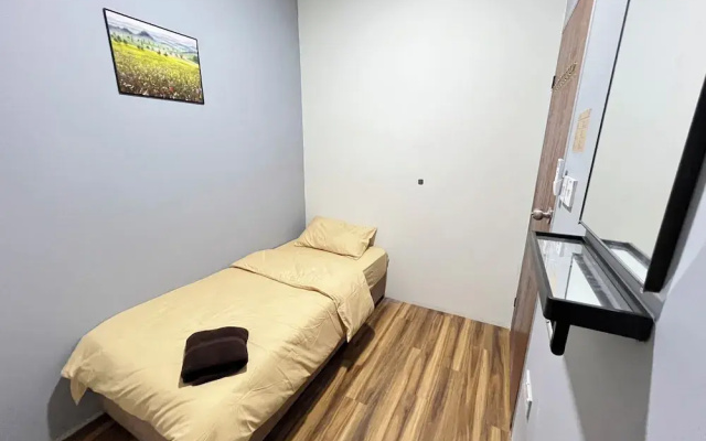 Afie Hostel KLIA Airport Transit