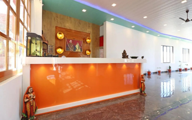 OYO 26832 Hotel Ratnodaya