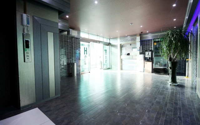 Jeongeup H Hotel