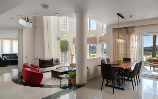 Andrealexia Sea View Villa