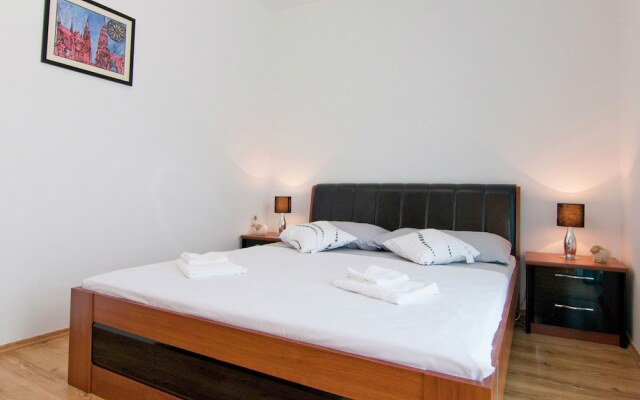 Upscale Apartment in Dalmatia With Terrace